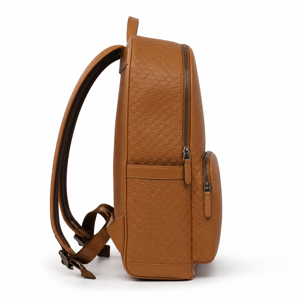 Top view highlighting zipper of boneroshop leather backpack