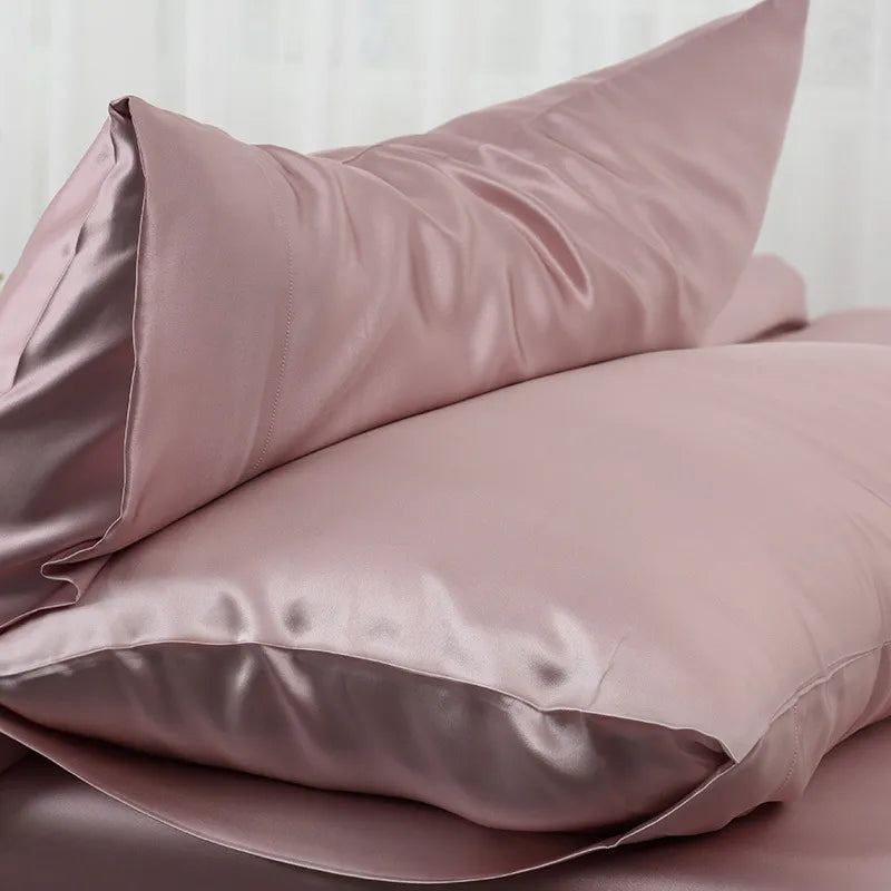 100% Mulberry Silk Pillowcase – Gentle on Skin & Hair