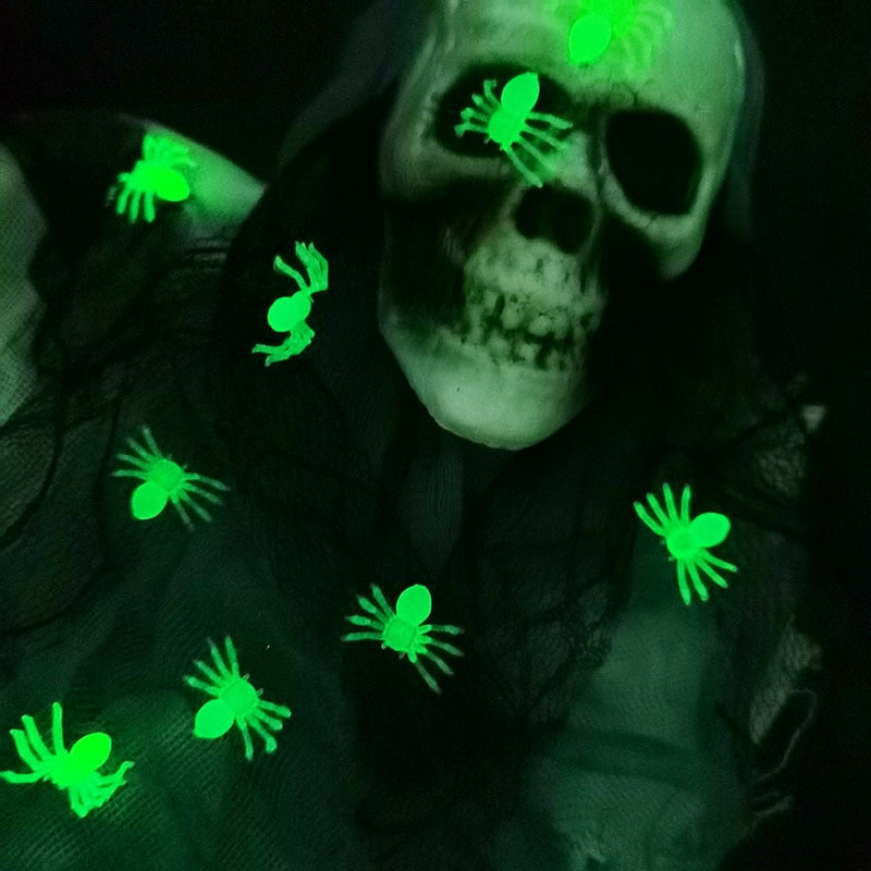 50 Luminous Glowing Spiders Halloween Decoration