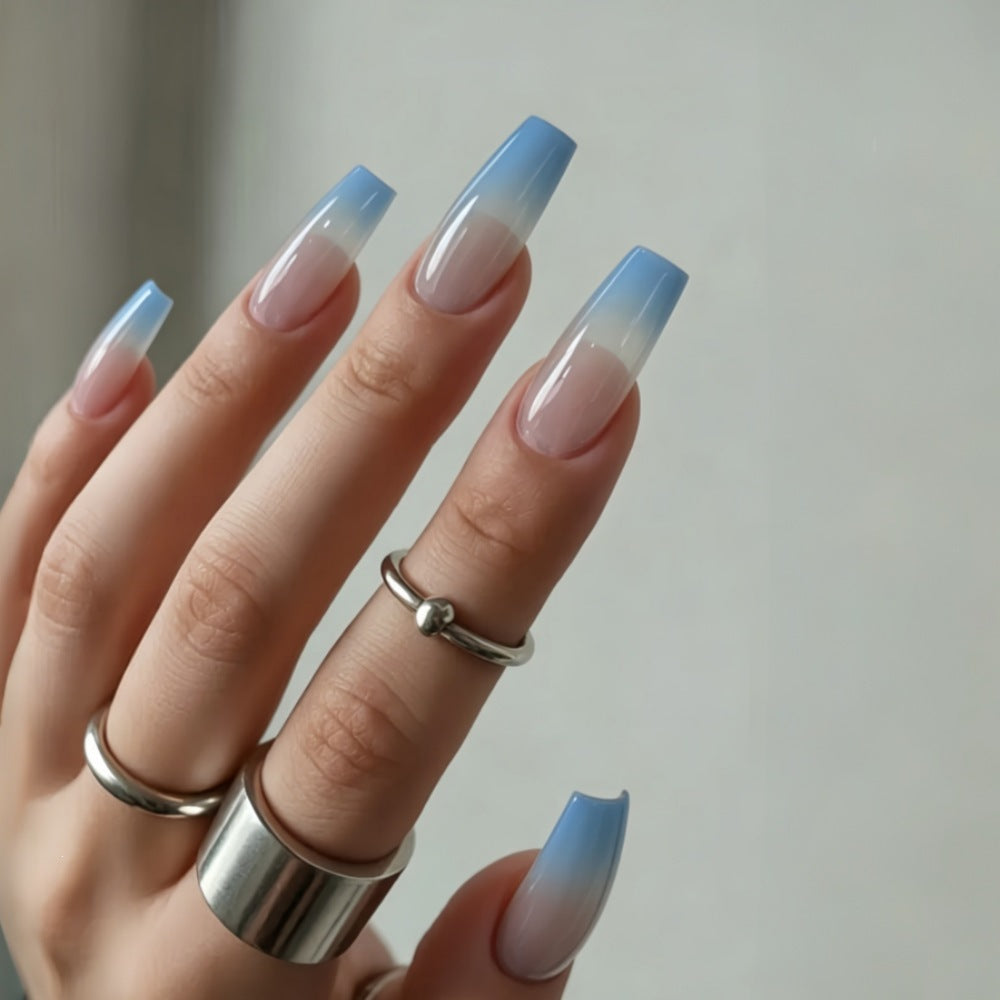 Acrylic Nails in Elegant Ombre Look