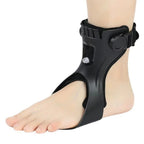 Adjustable orthopaedic foot drop support with breathable lining and ankle stabilisation