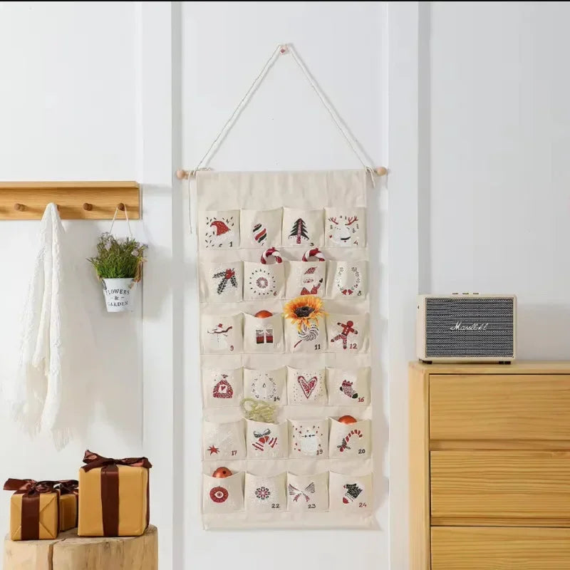 Advent Calendar with 24 Canvas Bags for Children – Hanging Christmas Decoration in Multicolour