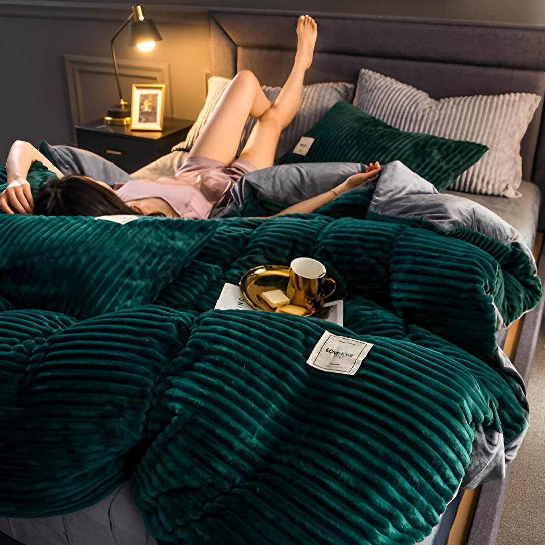 Auric Flannel Duvet Cover Set – Cosy Bedding for Winter