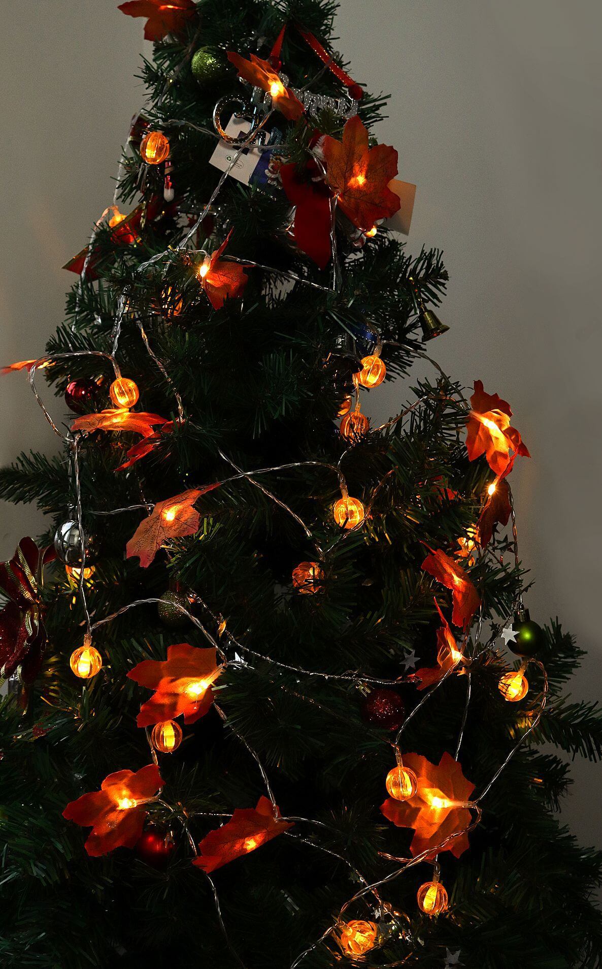 Autumn Maple Leaf String Lights Battery Operated LED Autumn Leaf Garland Fairy Lights for Halloween Thanksgiving Party a