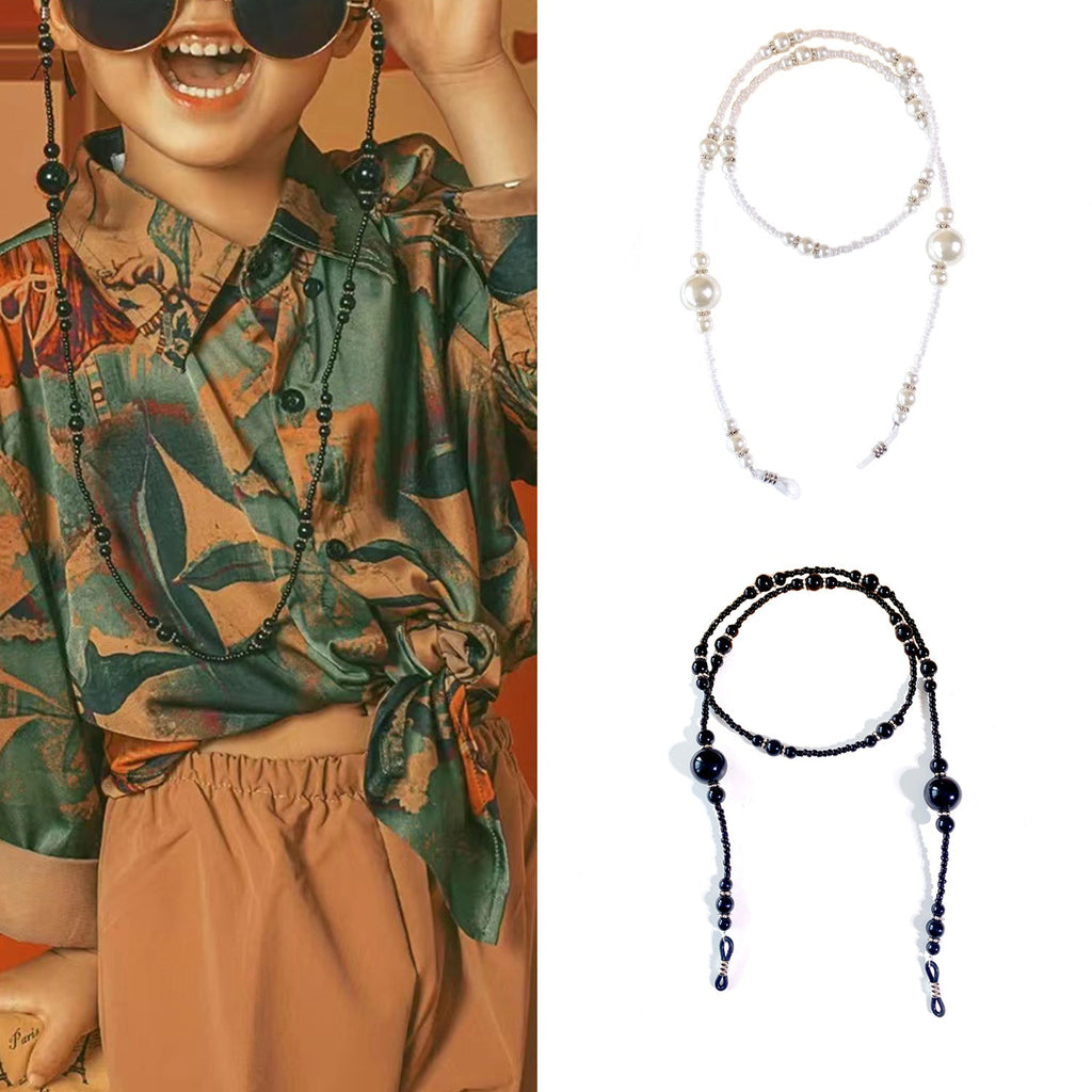 Beaded eyewear retainer necklace