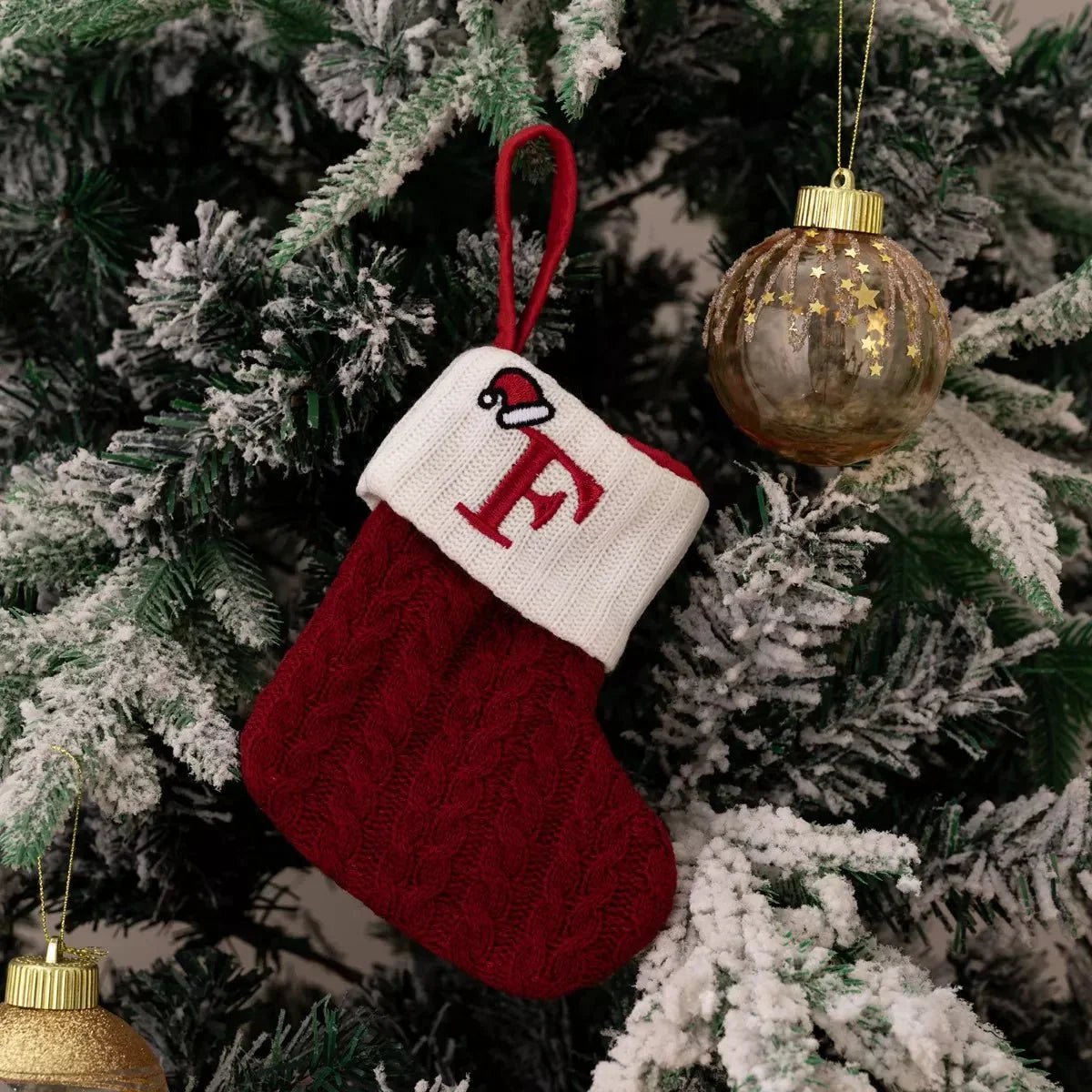 Cable-knit contrast Christmas stockings