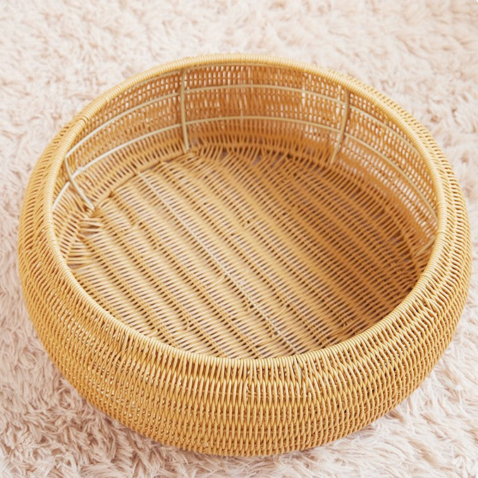 Cat Bed with Round Rattan Decoration