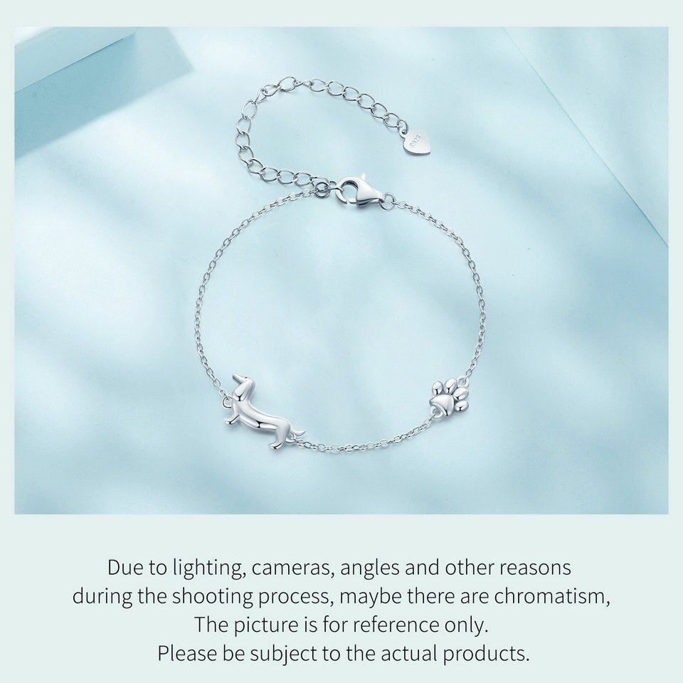 Charming Dachshund Pendant Bracelet
