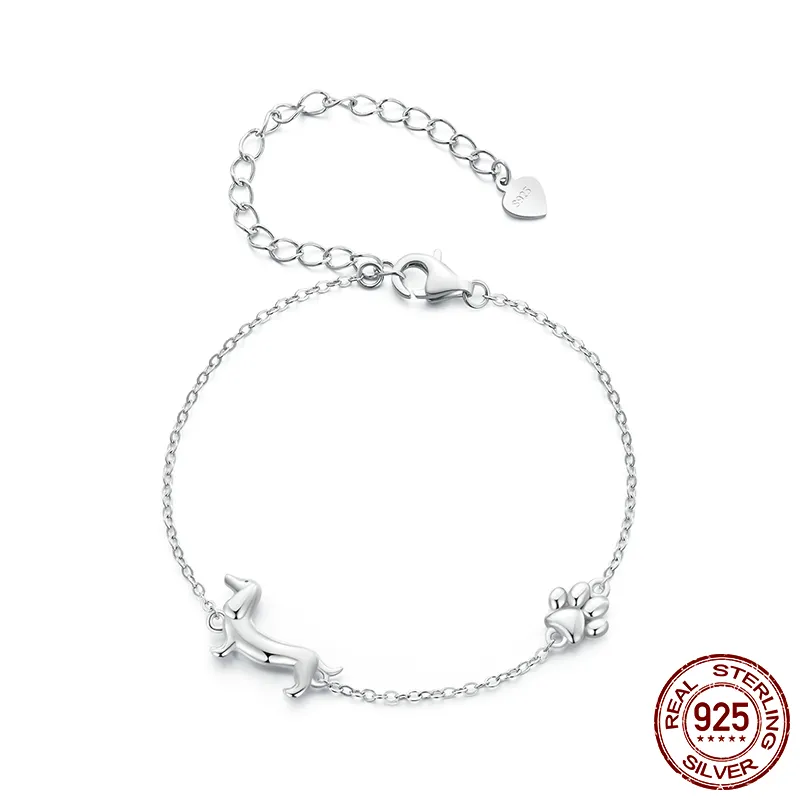 Charming Dachshund Pendant Bracelet