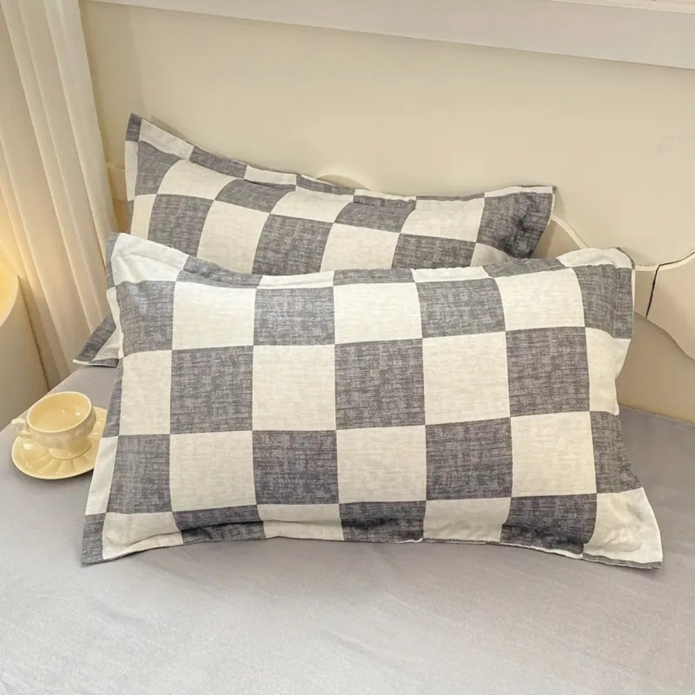 Chateau Checkered Bedding Set – 3-Piece Set