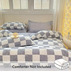 Chateau Checkered Bedding Set – 3-Piece Set