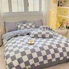 Chateau Checkered Bedding Set – 3-Piece Set