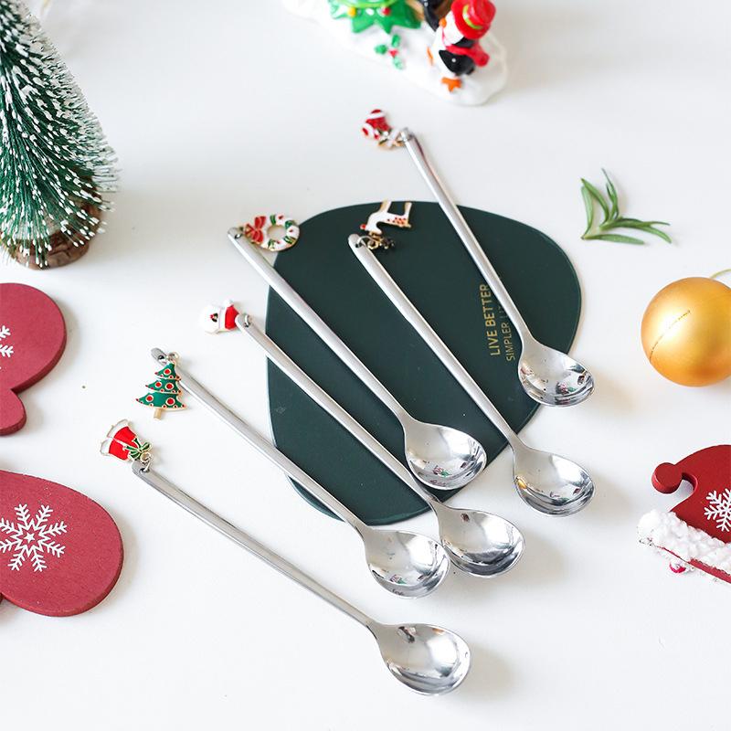 Christmas Metal Spoon & Fork Gift Set – Festive Cutlery for Home