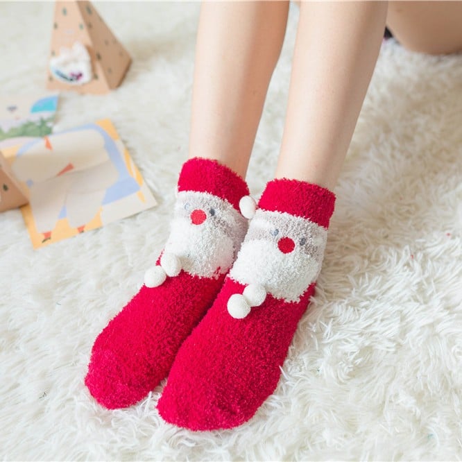 Christmas socks in gift box – plush house & cuddle socks – universal size