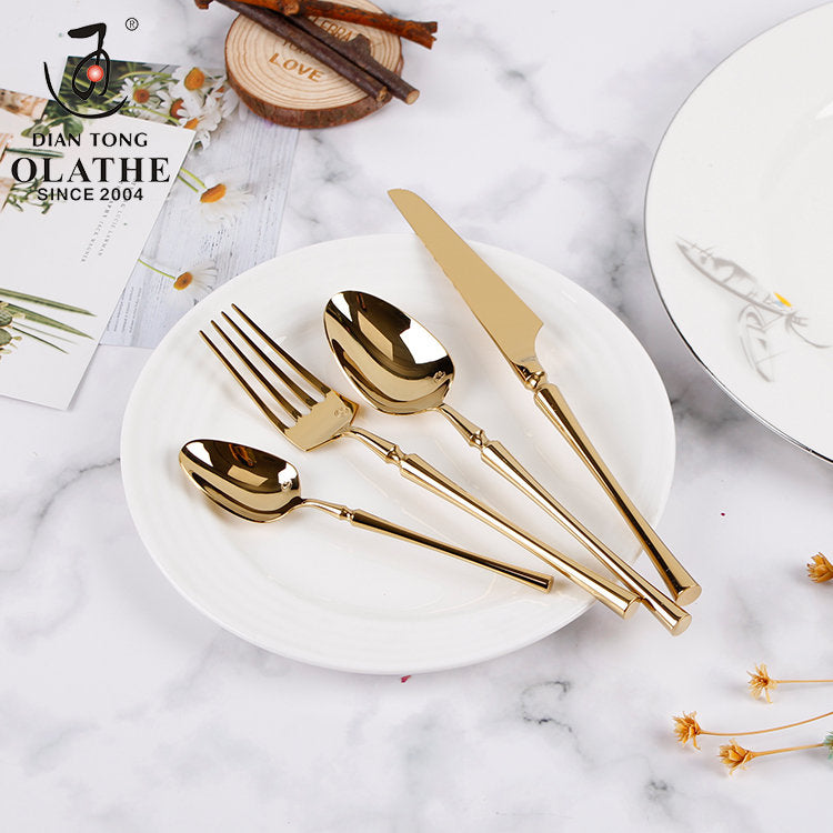 Classic Stainless Steel Cutlery Set with Elegant Handles