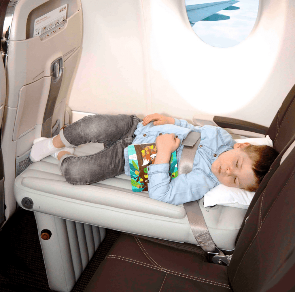 CloudNap Travel Bed – Inflatable Plane Comfort for Kids