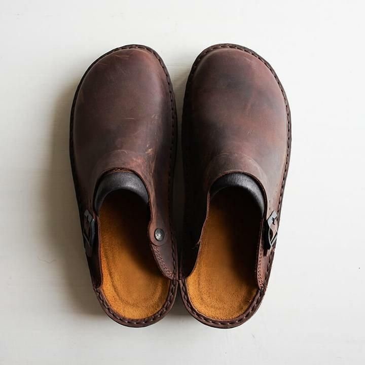 Comfortable slip-on clogs, stylish and durable