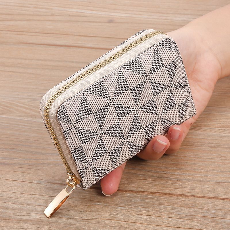 Compact Geometric Pattern Wallet