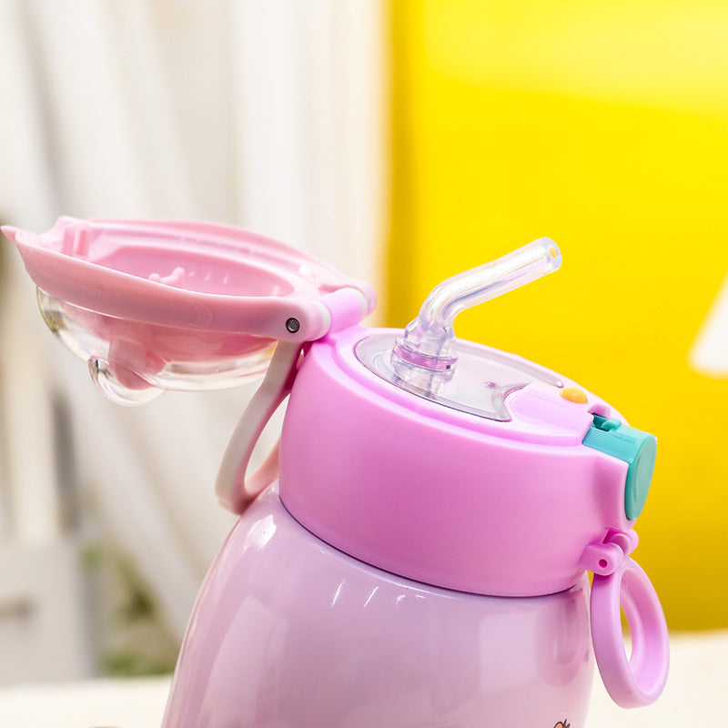 Creative astronaut water bottle