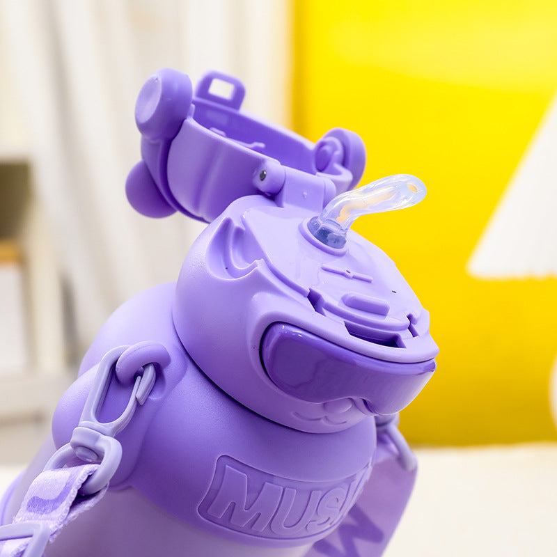 Creative Water Bottle in Unique Animal Design