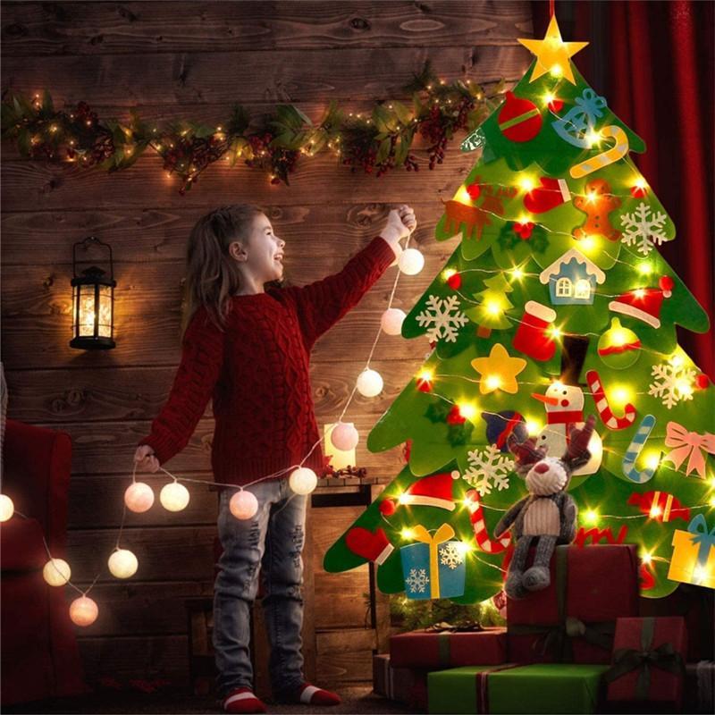 DIY felt Christmas tree with ornaments