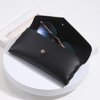 Elegant Phone Case in Minimalist Leather Design