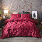 Embroidered Three-Piece Bedding Set with Pillowcases and Duvet Cover