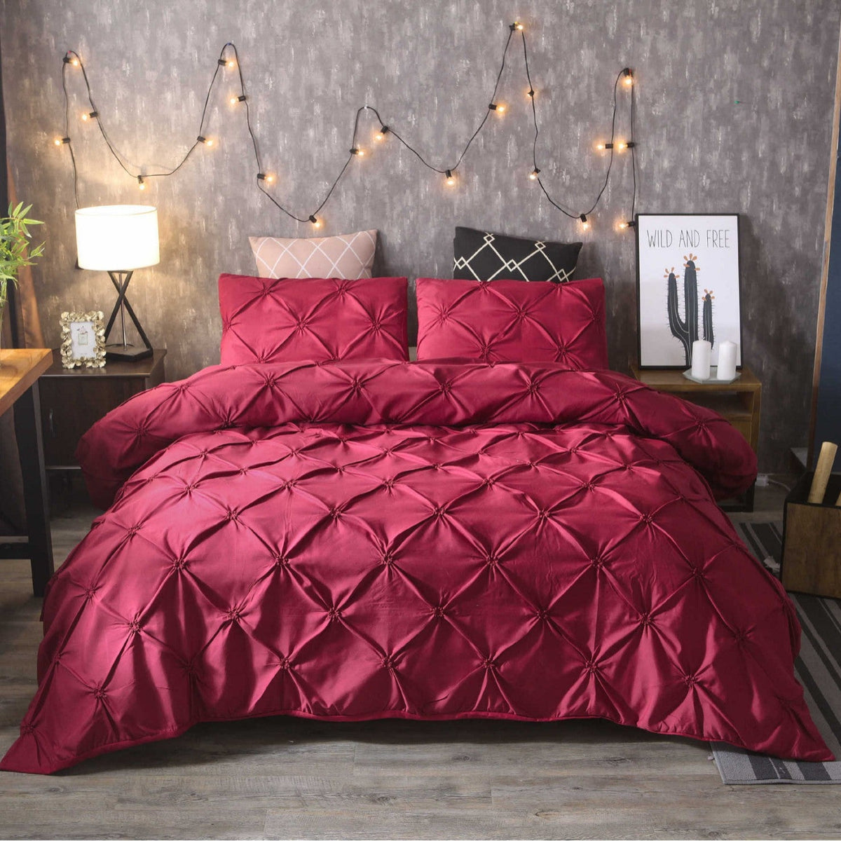 Embroidered Three-Piece Bedding Set with Pillowcases and Duvet Cover