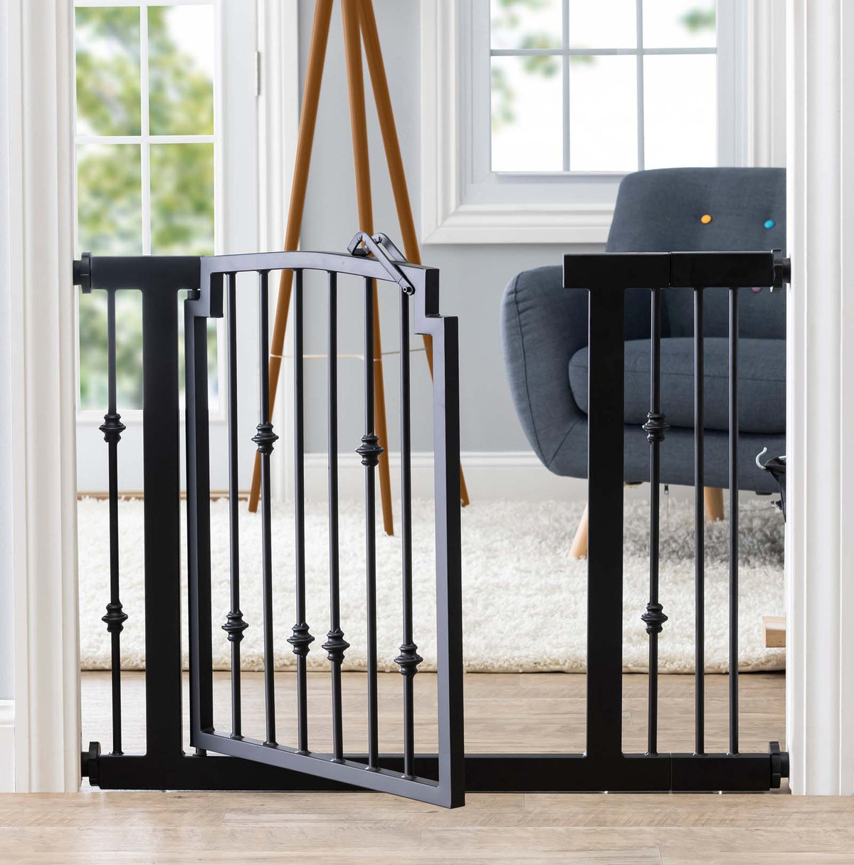 Emperor Rings Wrought Iron Dog Gate w/ Door (72 cm - 156 cm Extra Wide) Ornamental, Heavy Duty - Indoor Easy Pressure Mo