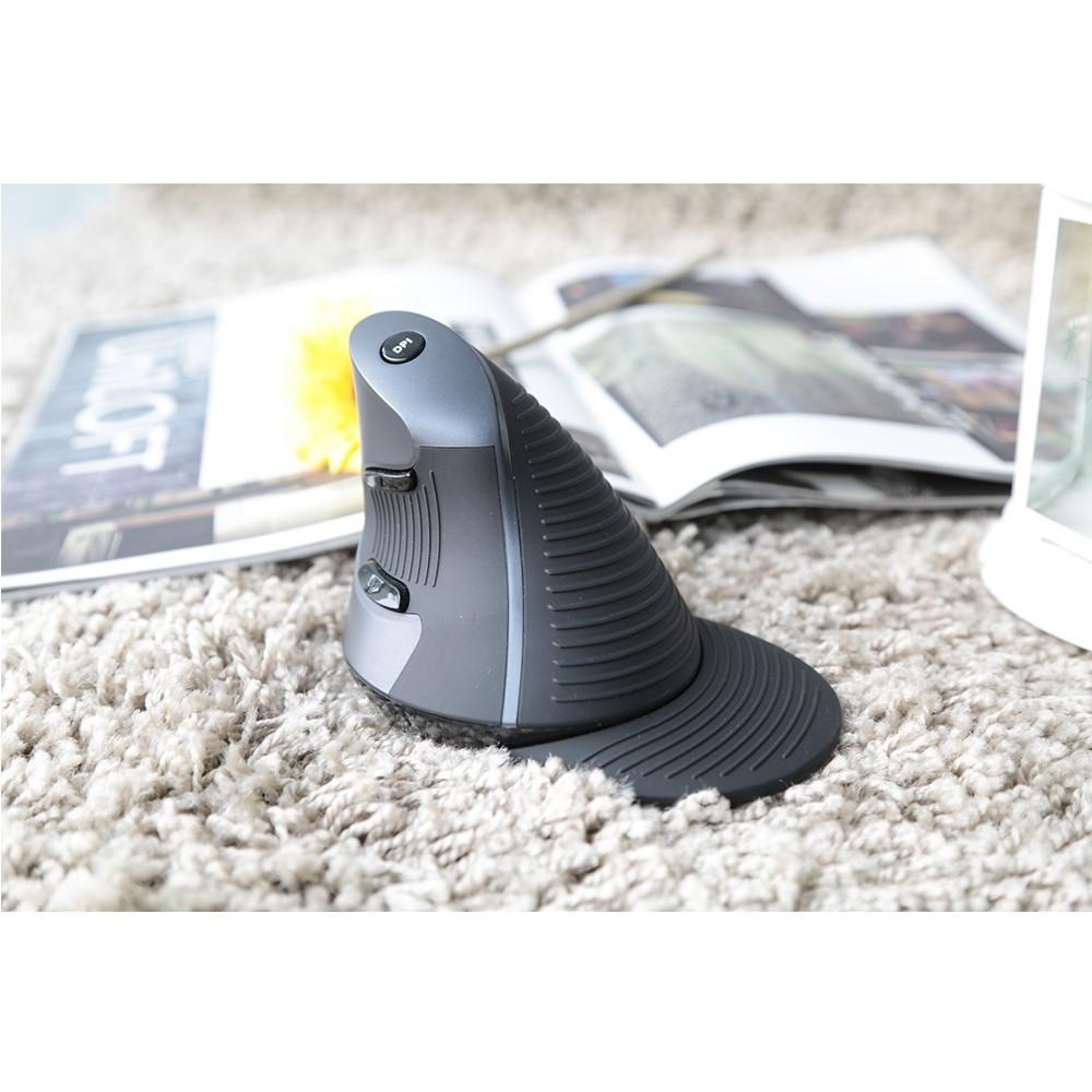 Ergonomic Vertical Wireless 6-Button Mouse