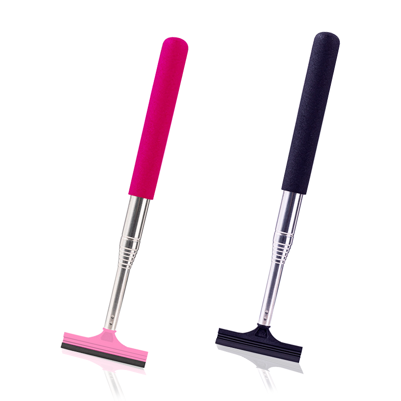 Extendable wing mirror water wiper