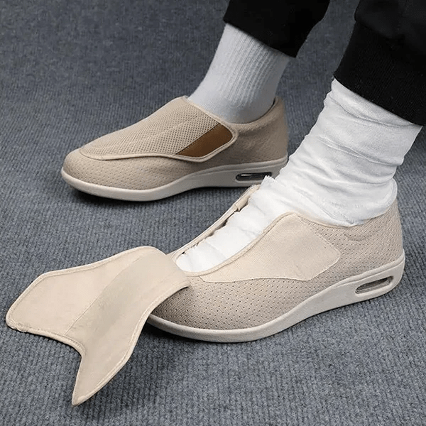 Extra wide diabetic shoes with memory foam - Pressure relieving and comfortable