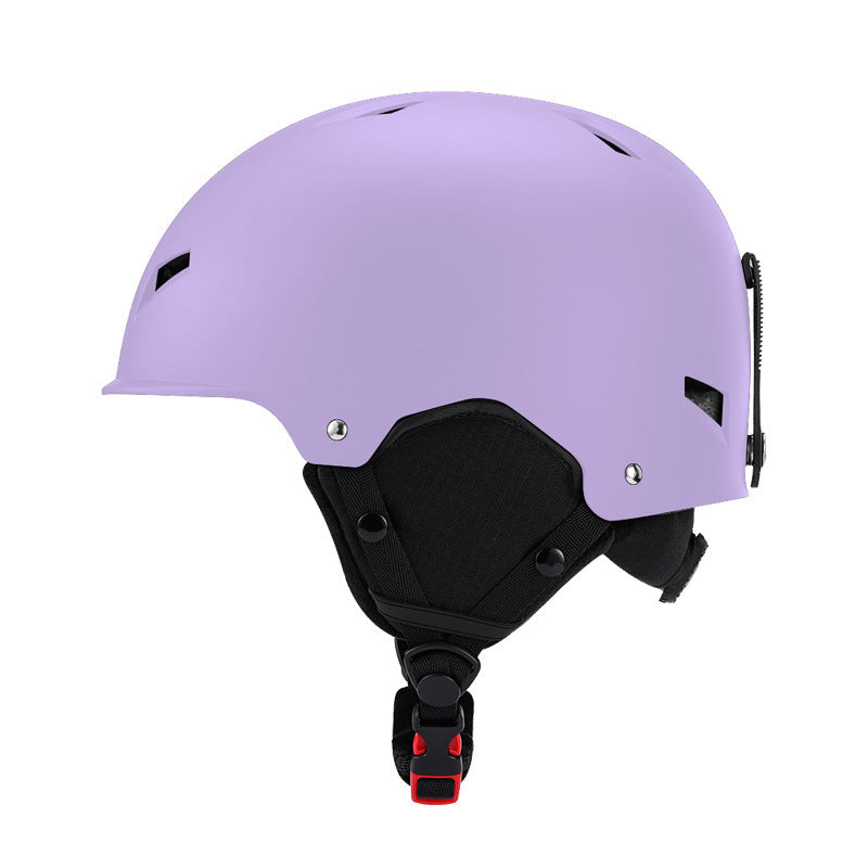 Full-coverage ski helmet