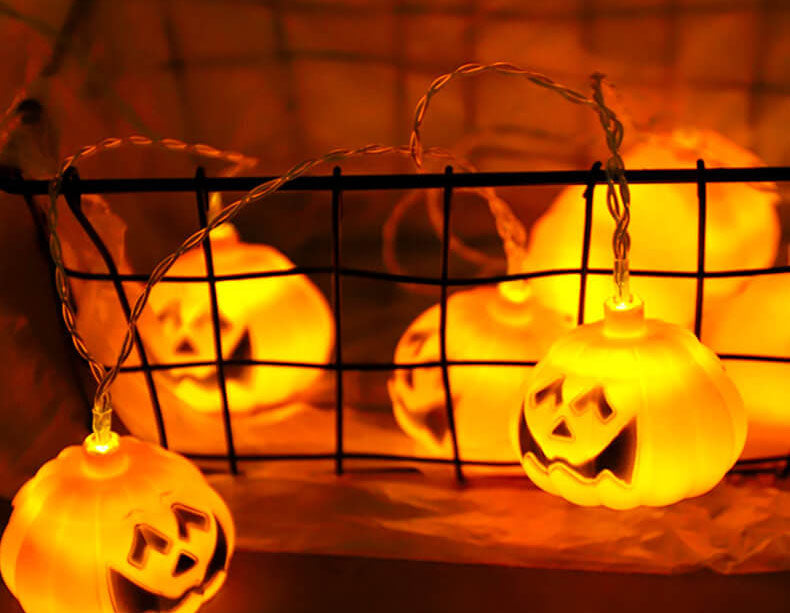 Halloween Pumpkin LED String Light Festive Carved Pumpkin Lanterns Plastic Decorative Lamp String for Party Garden and D