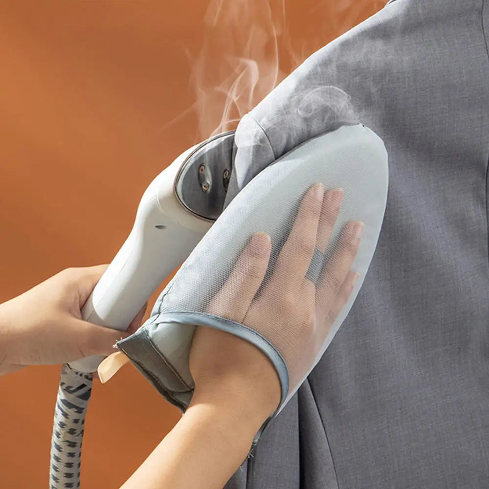 Heat-Resistant Steaming Glove for Clothes