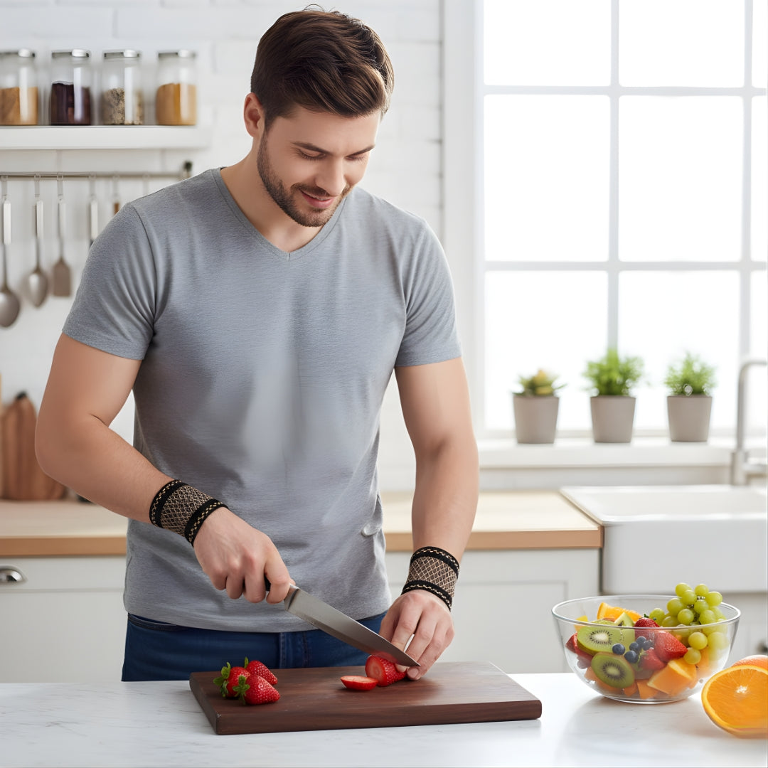 Copper‑Infused Compression for Wrist Pain Relief – Breathable Low‑Profile Sleeve for Everyday & Sports Boneroshop