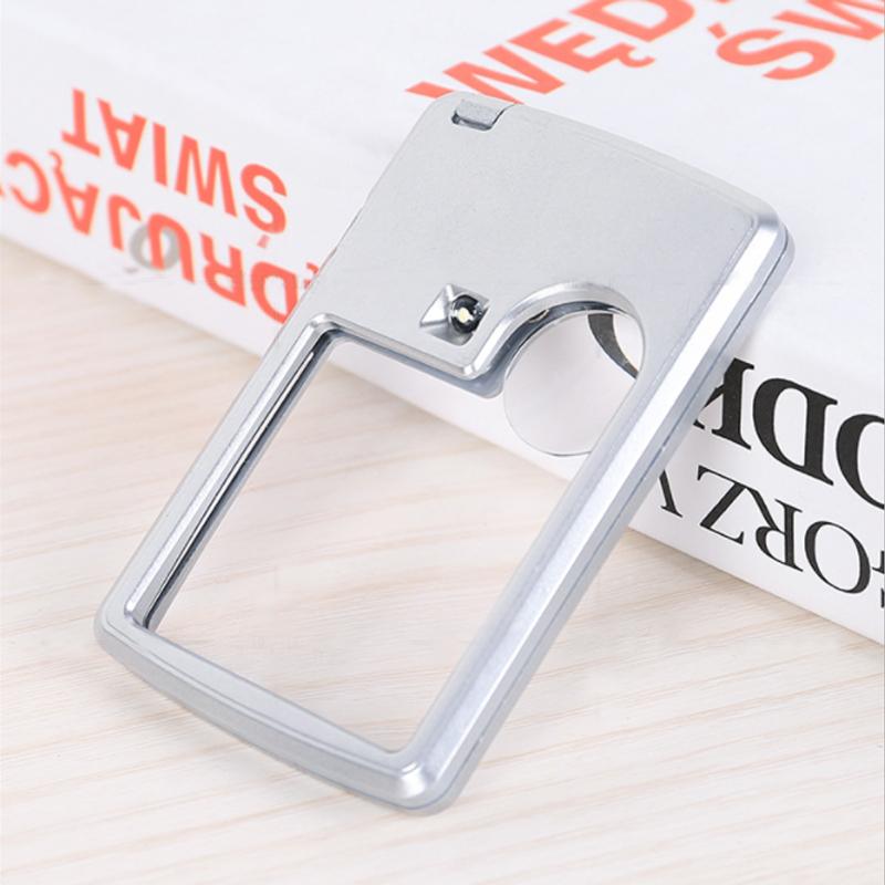 LED Card-Style Magnifying Glass