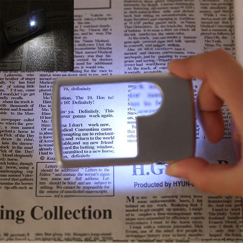 LED Card-Style Magnifying Glass