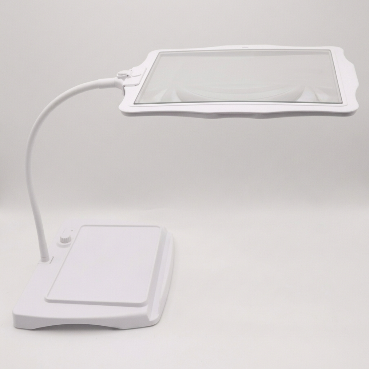 LED Magnifying Desk Lamp for Fine Detail Work