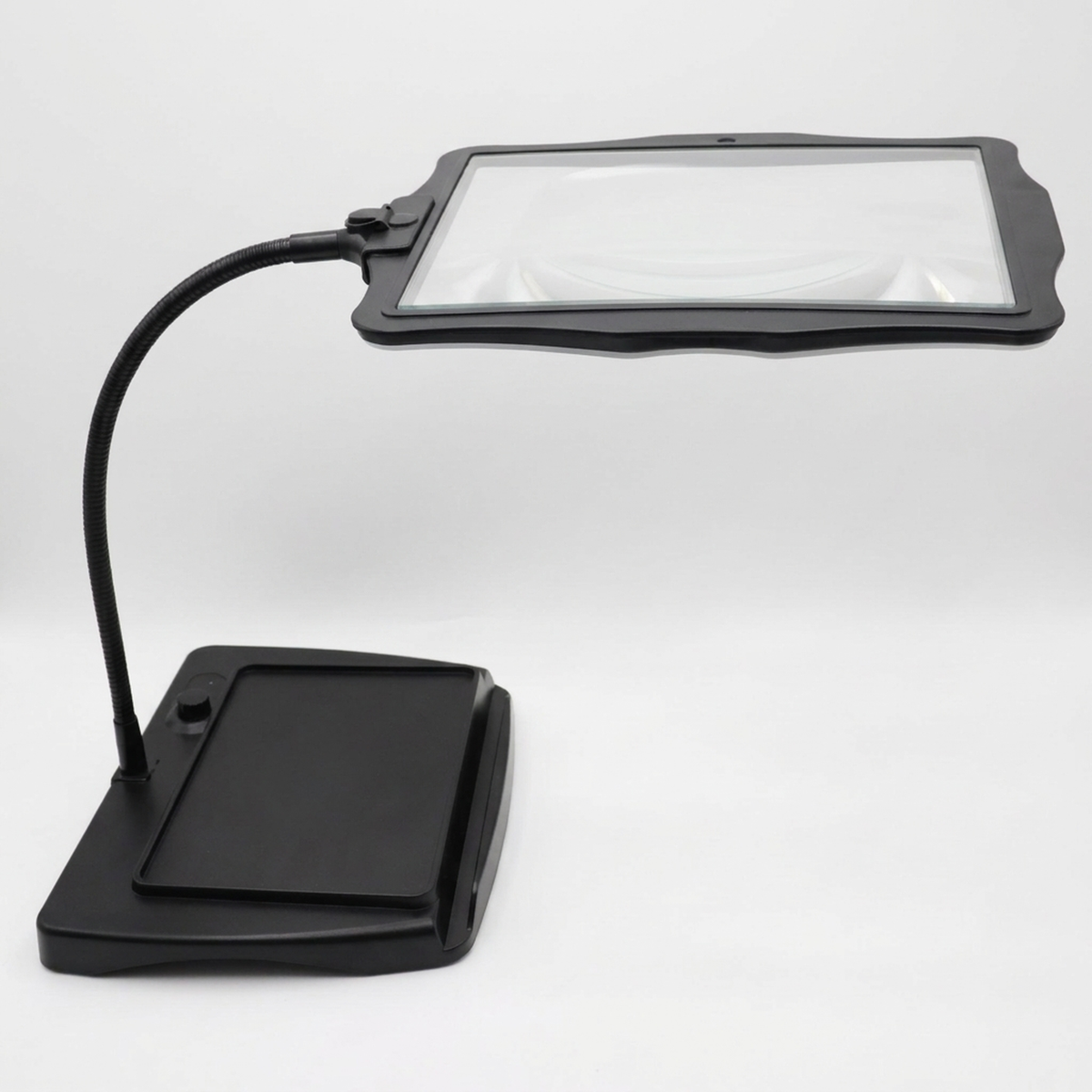 LED Magnifying Desk Lamp for Fine Detail Work