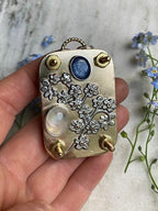 Boneroshop | Mini Flower Press | Compact Botanical Keepsake Maker | Portable Craft Tool
