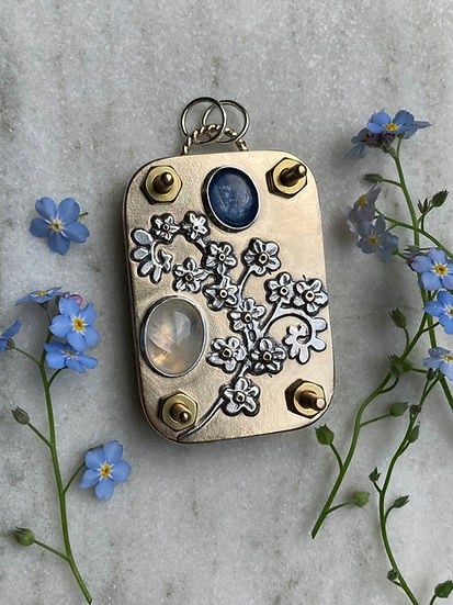 Boneroshop | Mini Flower Press | Compact Botanical Keepsake Maker | Portable Craft Tool