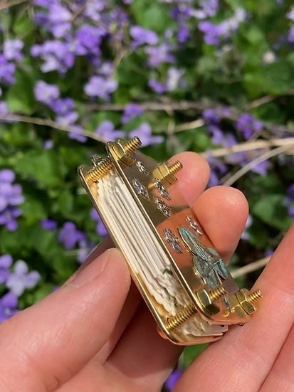 Boneroshop | Mini Flower Press | Compact Botanical Keepsake Maker | Portable Craft Tool