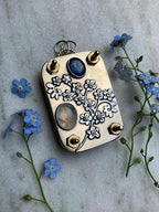 Boneroshop | Mini Flower Press | Compact Botanical Keepsake Maker | Portable Craft Tool