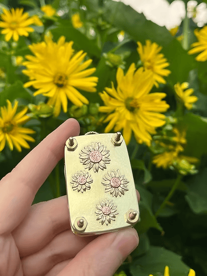 Boneroshop | Mini Flower Press | Compact Botanical Keepsake Maker | Portable Craft Tool