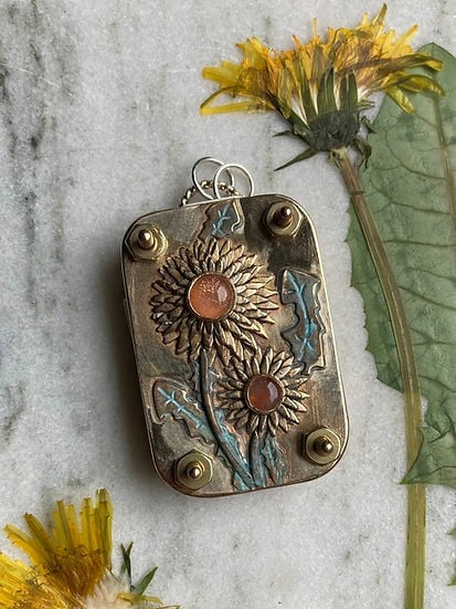 Boneroshop | Mini Flower Press | Compact Botanical Keepsake Maker | Portable Craft Tool