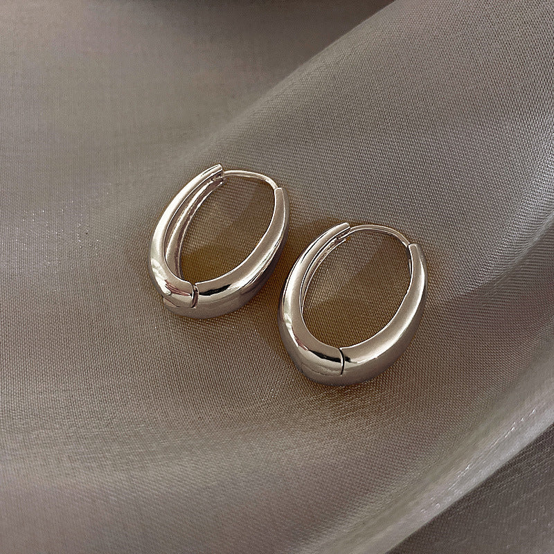 Modern Hoop Earrings with Geometric Design