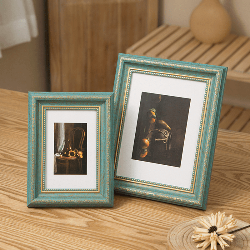 Modern Photo Frame for Wall Hanging or Tabletop