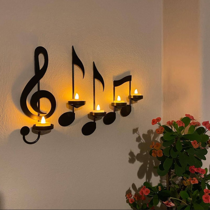 Musical note wall candle holder