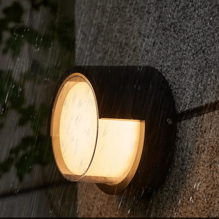 Outdoor wall light | Integrated warm white LED | Weatherproof